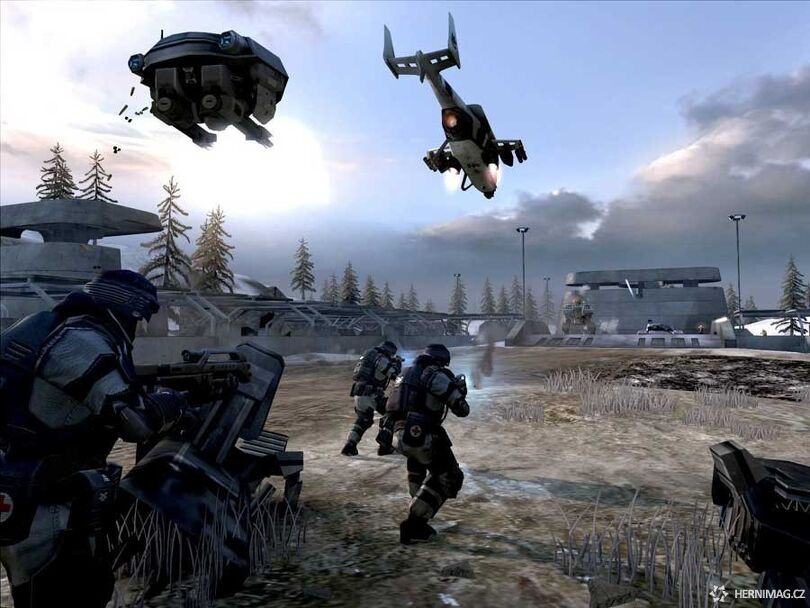 Trocha té moderny. Battlefield 2142 byl nedoceněný, ale přinášel zajímavé herní prvky.
